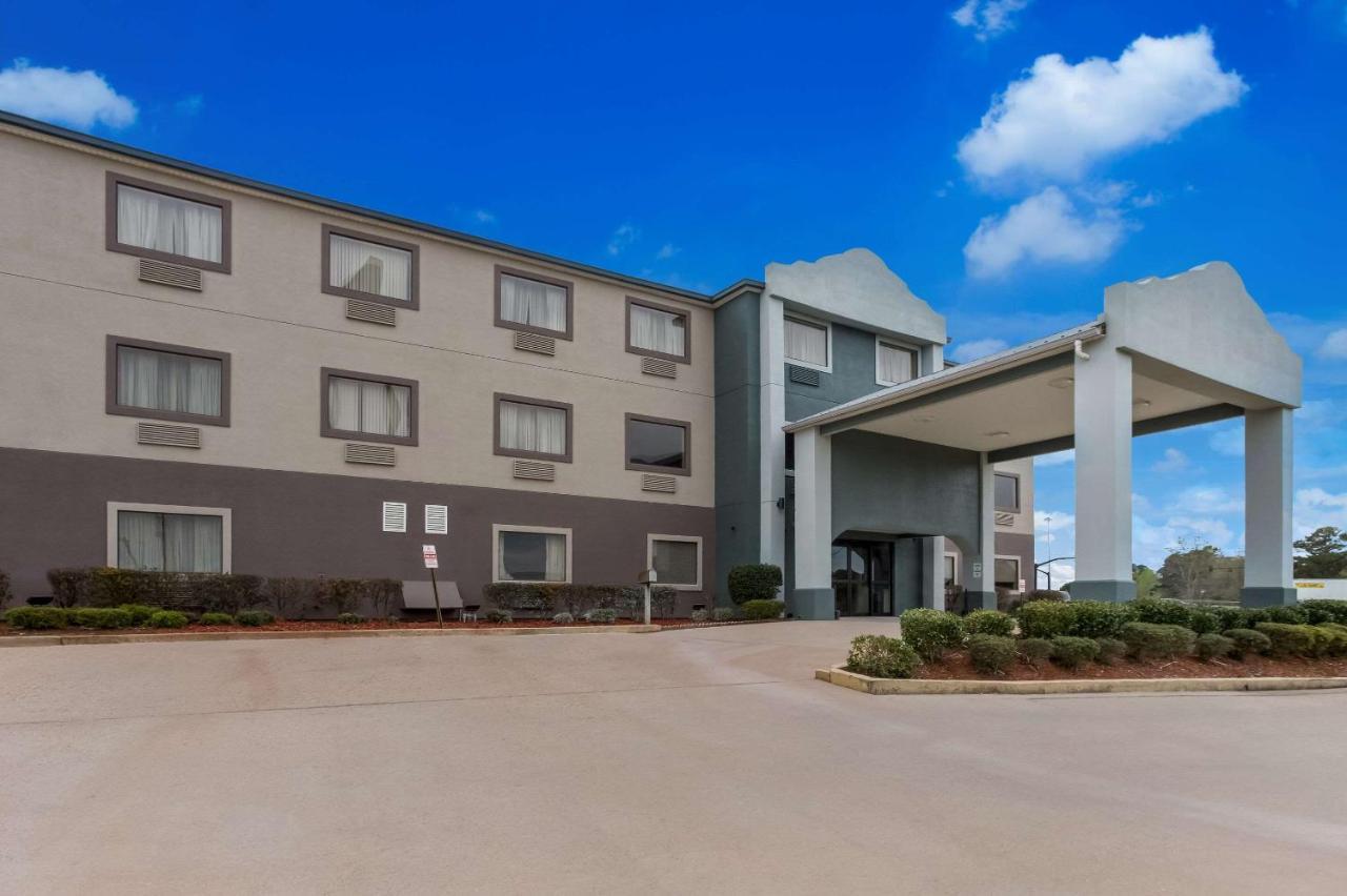 Quality Inn & Suites Pearl-Jackson Exterior foto