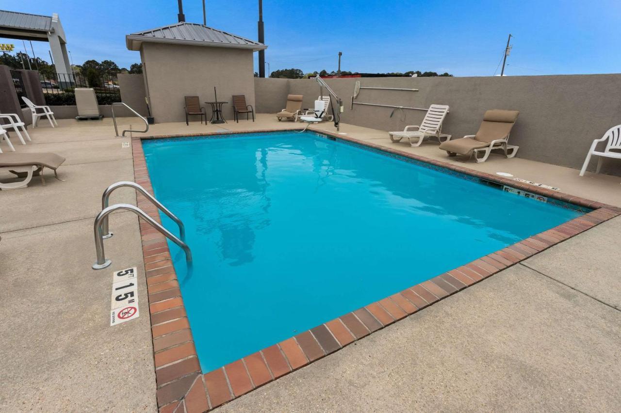 Quality Inn & Suites Pearl-Jackson Exterior foto